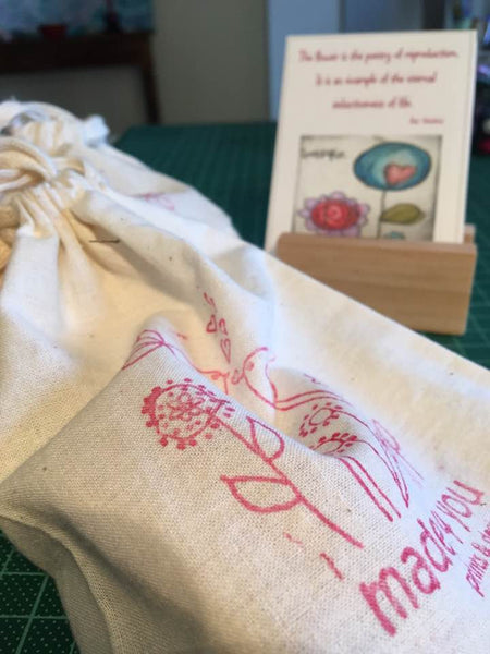 SWEET MESSAGES IN A BAG